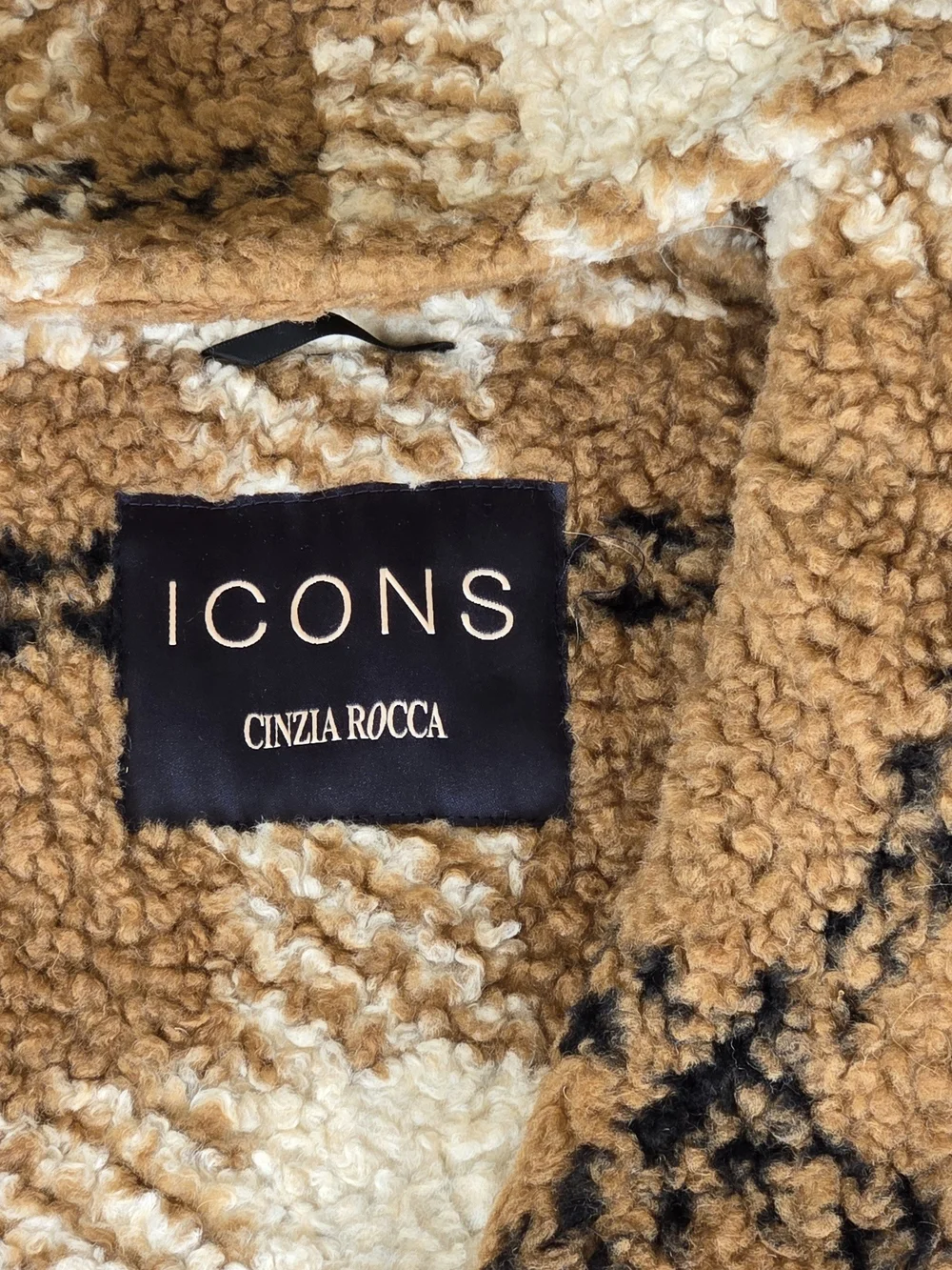 Cinzia Rocca ICONS Women's Warm Long Plaid Sherpa Sleeveless Coat -Camel & Cream